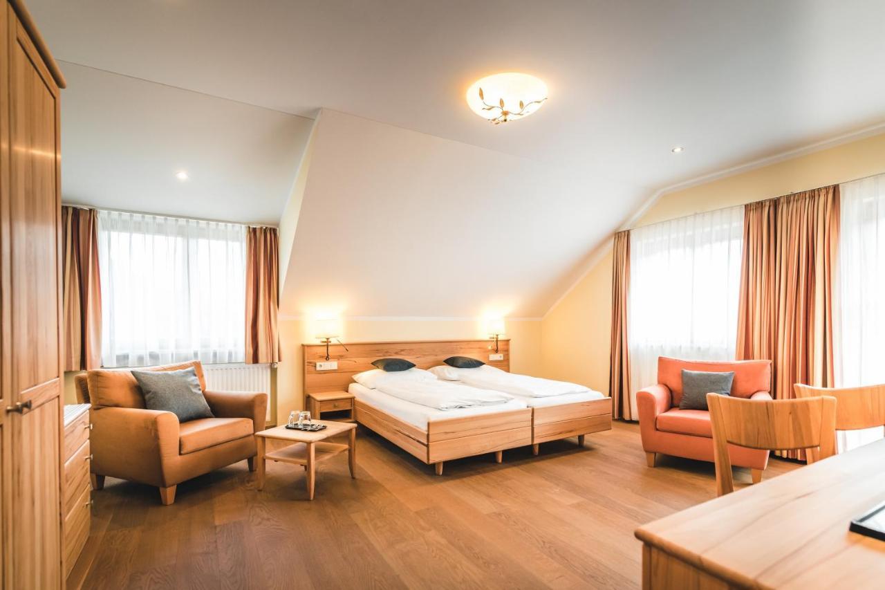 פריזאך Das Salvator Iris Porsche Landhotel מראה חיצוני תמונה
